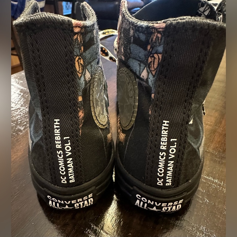 Converse All Stars DC Comics Rebirth Batman, Kids size 12. Good Condition